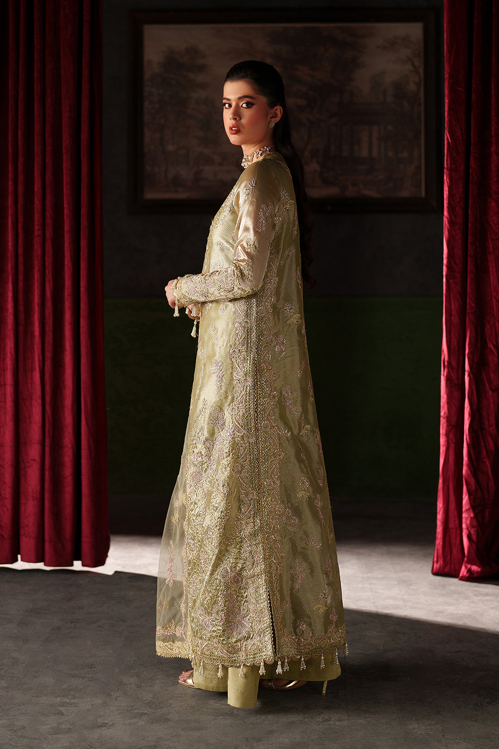 Emaan Adeel Zelie Emaan Adeel | Verve Silk Edit '26 image 2