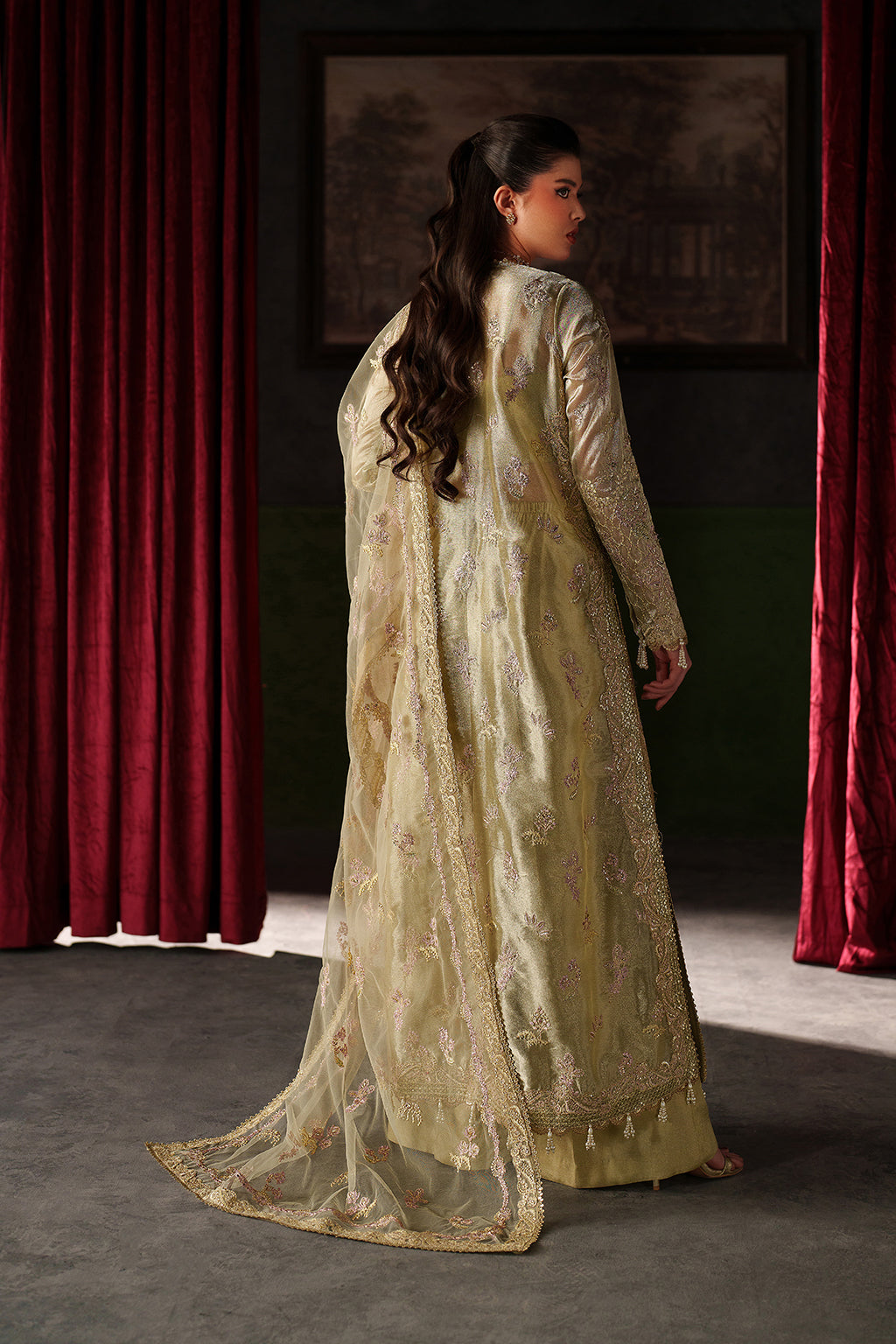 Emaan Adeel Zelie Emaan Adeel | Verve Silk Edit '26 image 3