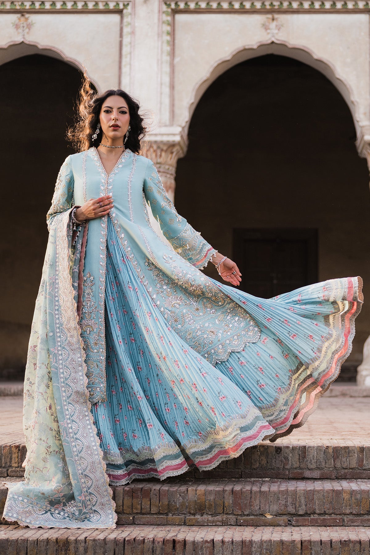 Nyra Sassi Vasl '26 Pret Pakistani designer outfit look 3