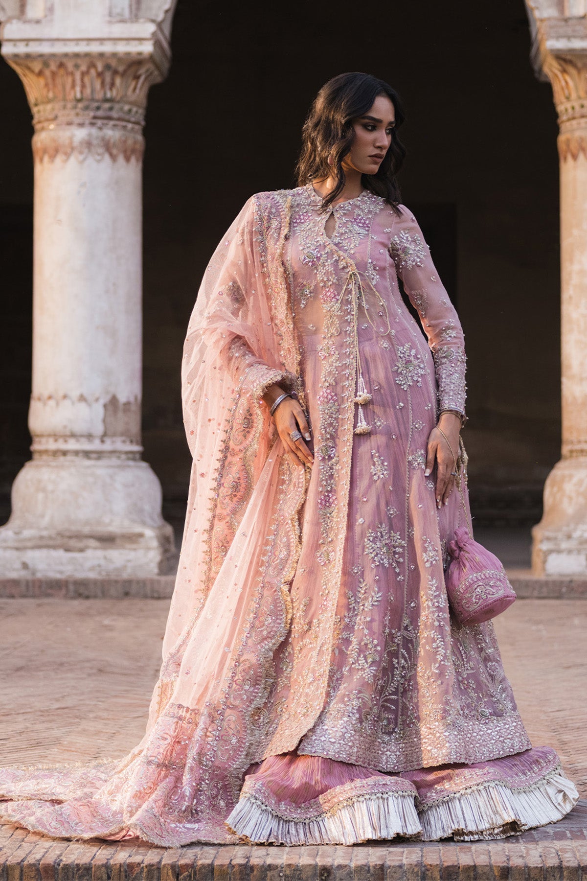 Nyra Paro Vasl '26 Pret Pakistani designer outfit look 1