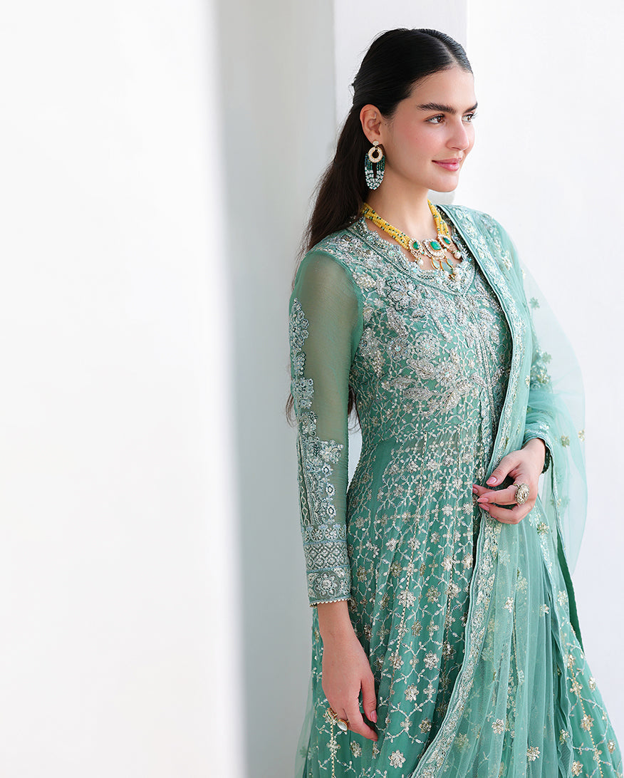 Mushq Dazzling Diva hand embellished front panel detail