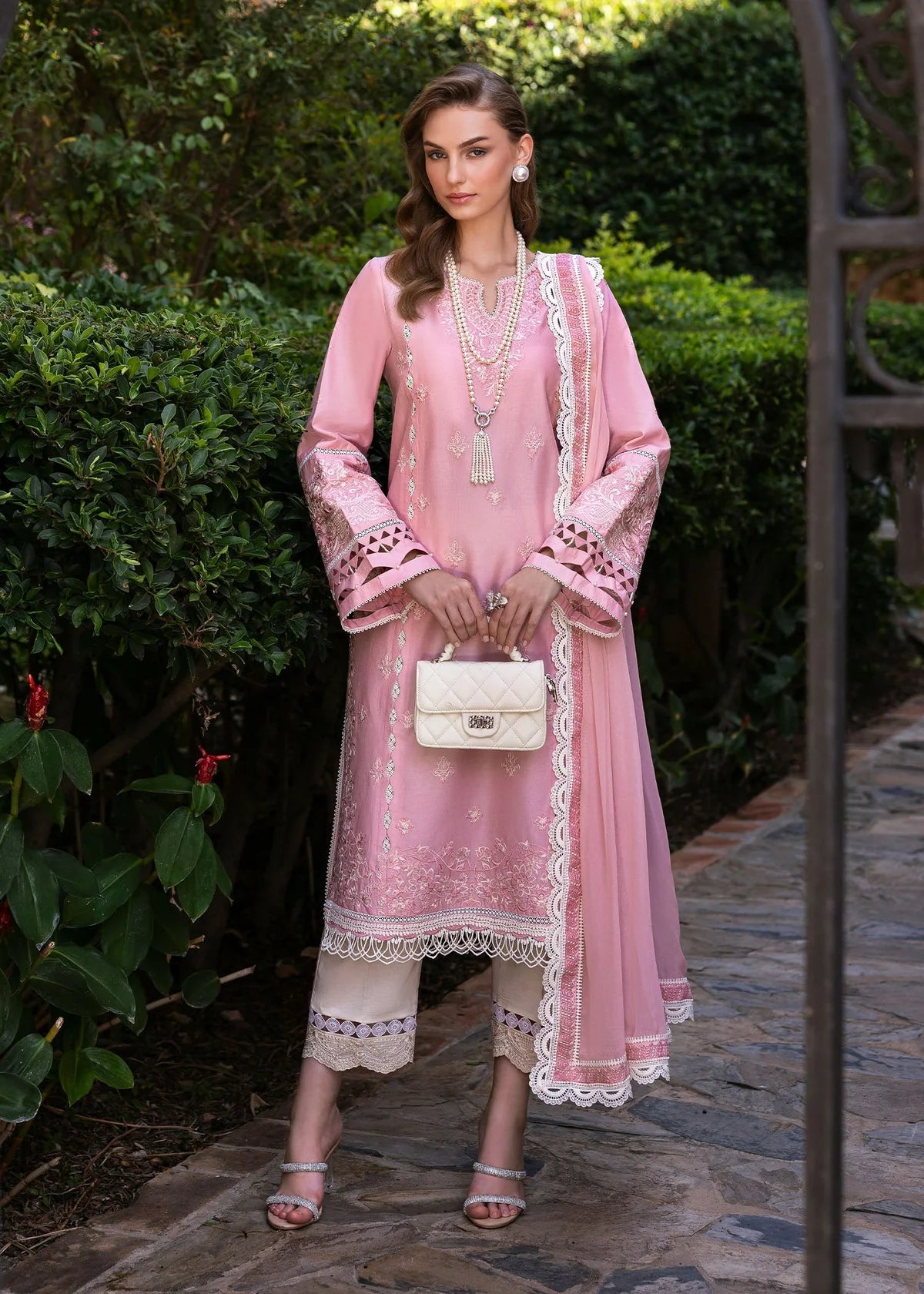 Kanwal Malik - Flora