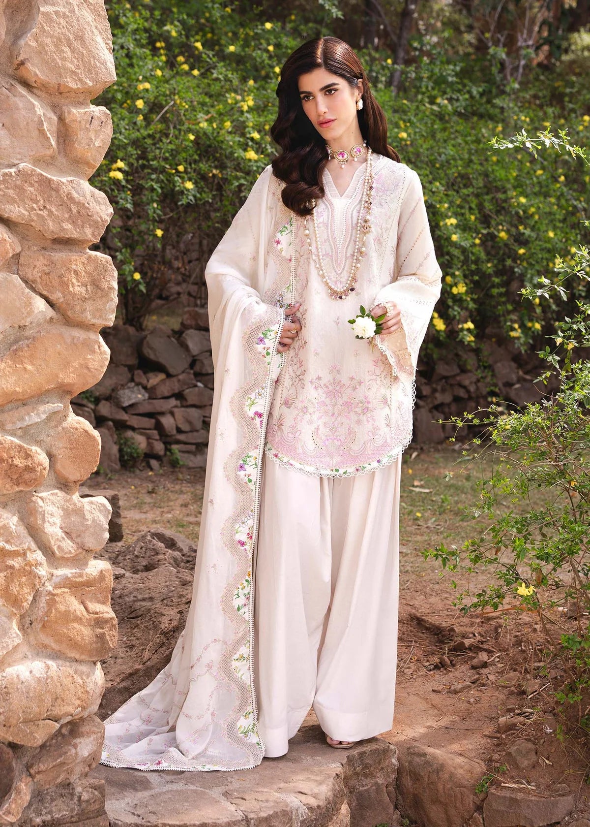 Kanwal Malik - Amelia