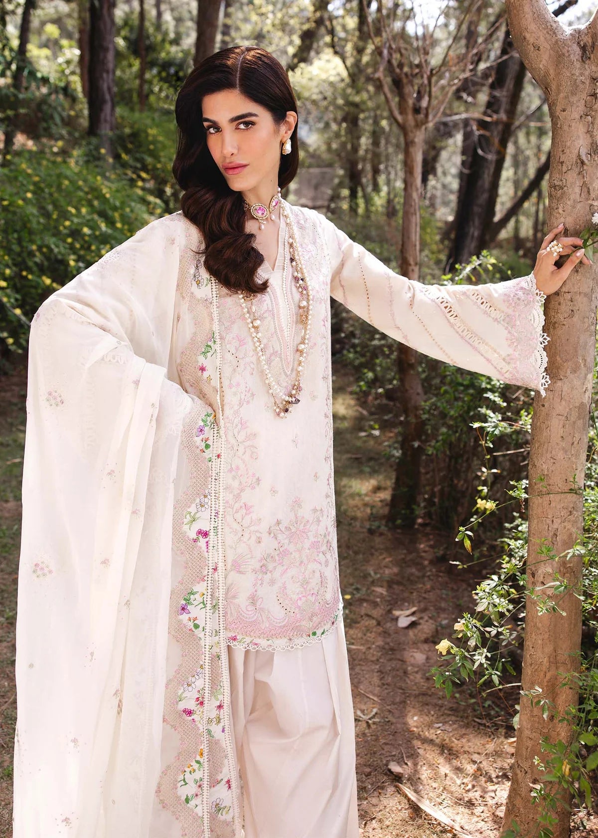 Kanwal Malik - Amelia