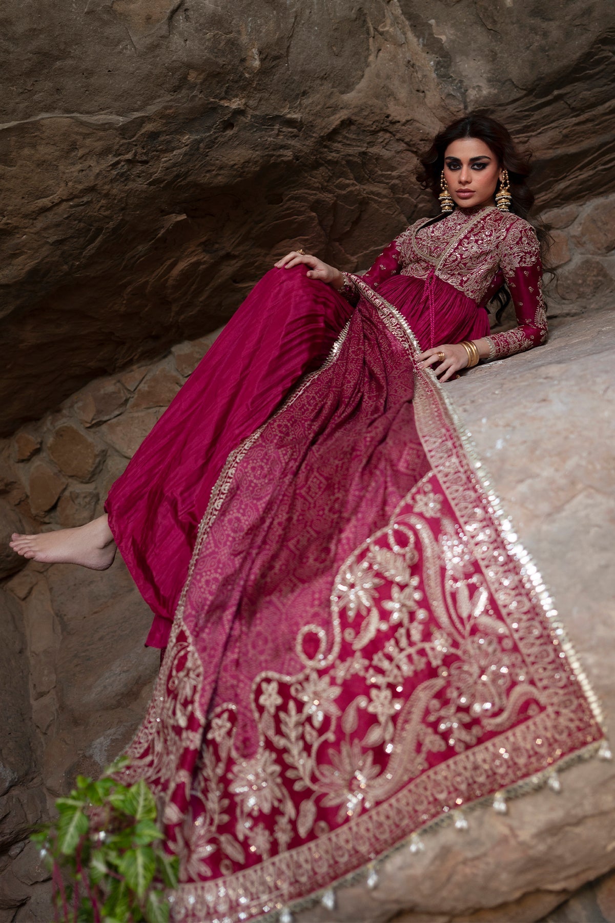 SAAD BIN SHAHZAD - MAHNAZ