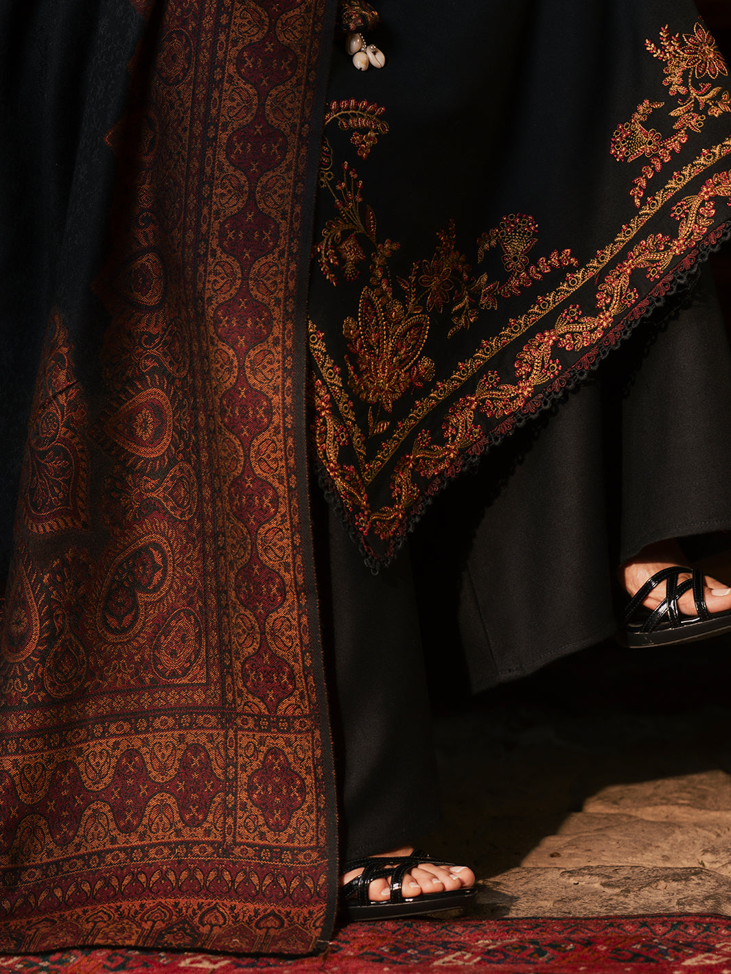 Izel RAMEEN Musafir Winter '26 Pakistani designer outfit look 11