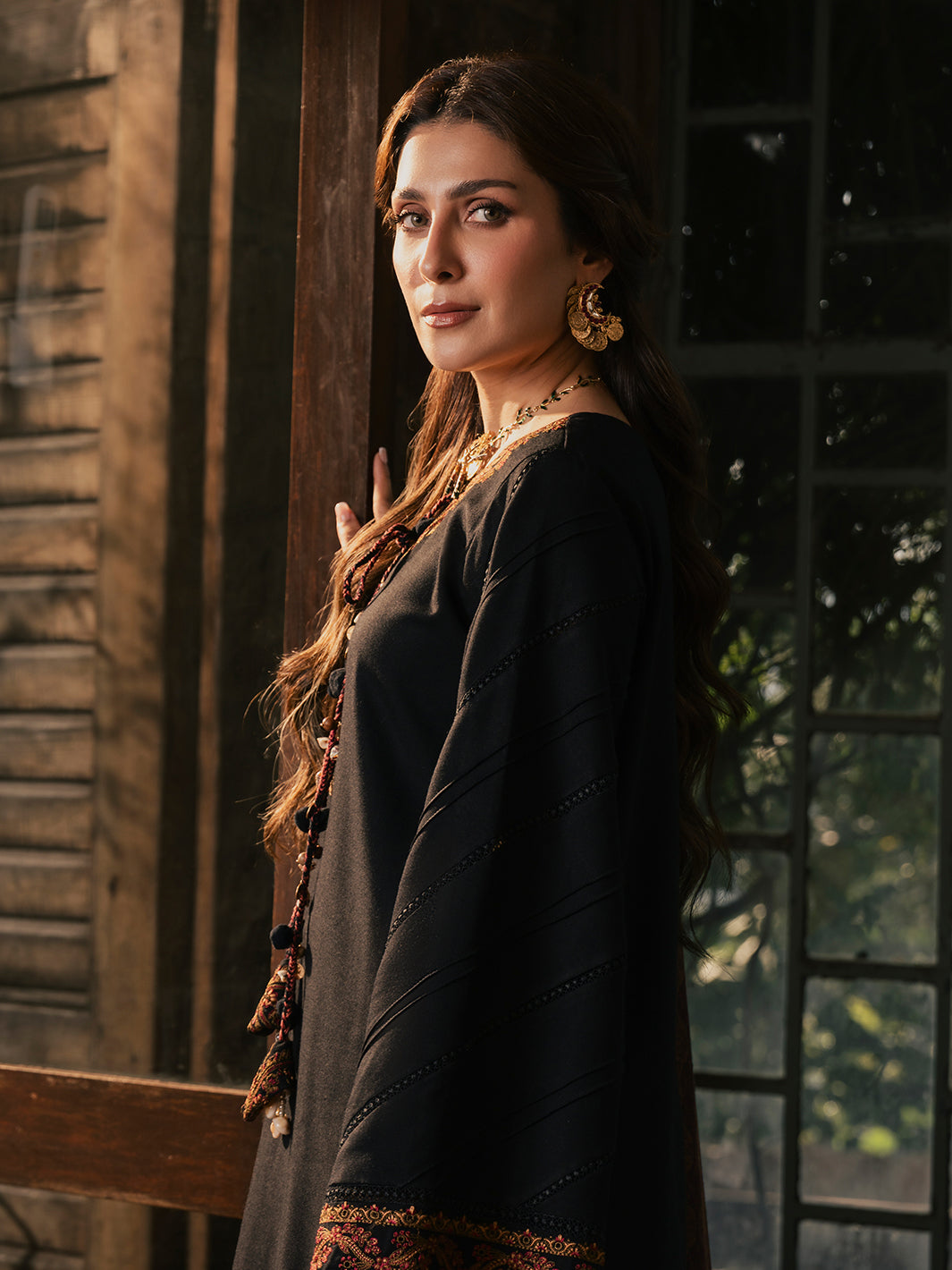 Izel RAMEEN Musafir Winter '26 Pakistani designer outfit look 8