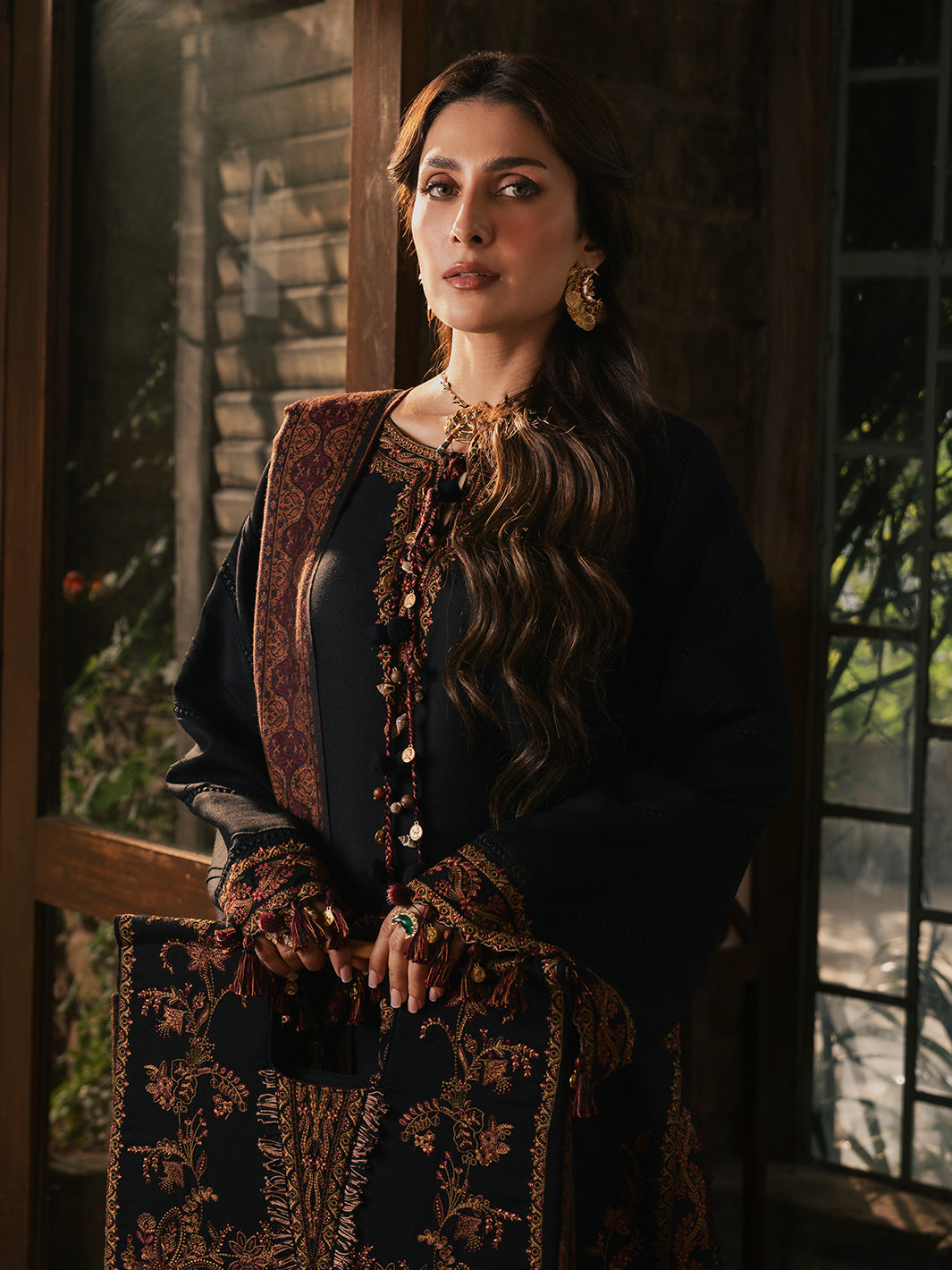 Izel RAMEEN Musafir Winter '26 Pakistani designer outfit look 5