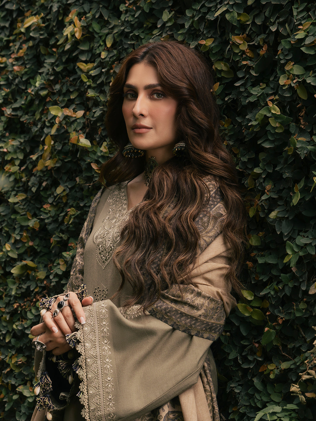 Izel RUKH Musafir Winter '26 Pakistani designer outfit look 8