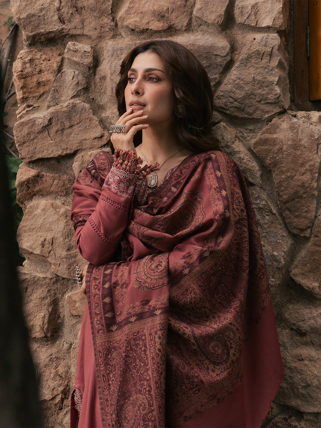 Izel ZEBA Musafir Winter '26 Pakistani designer outfit look 5