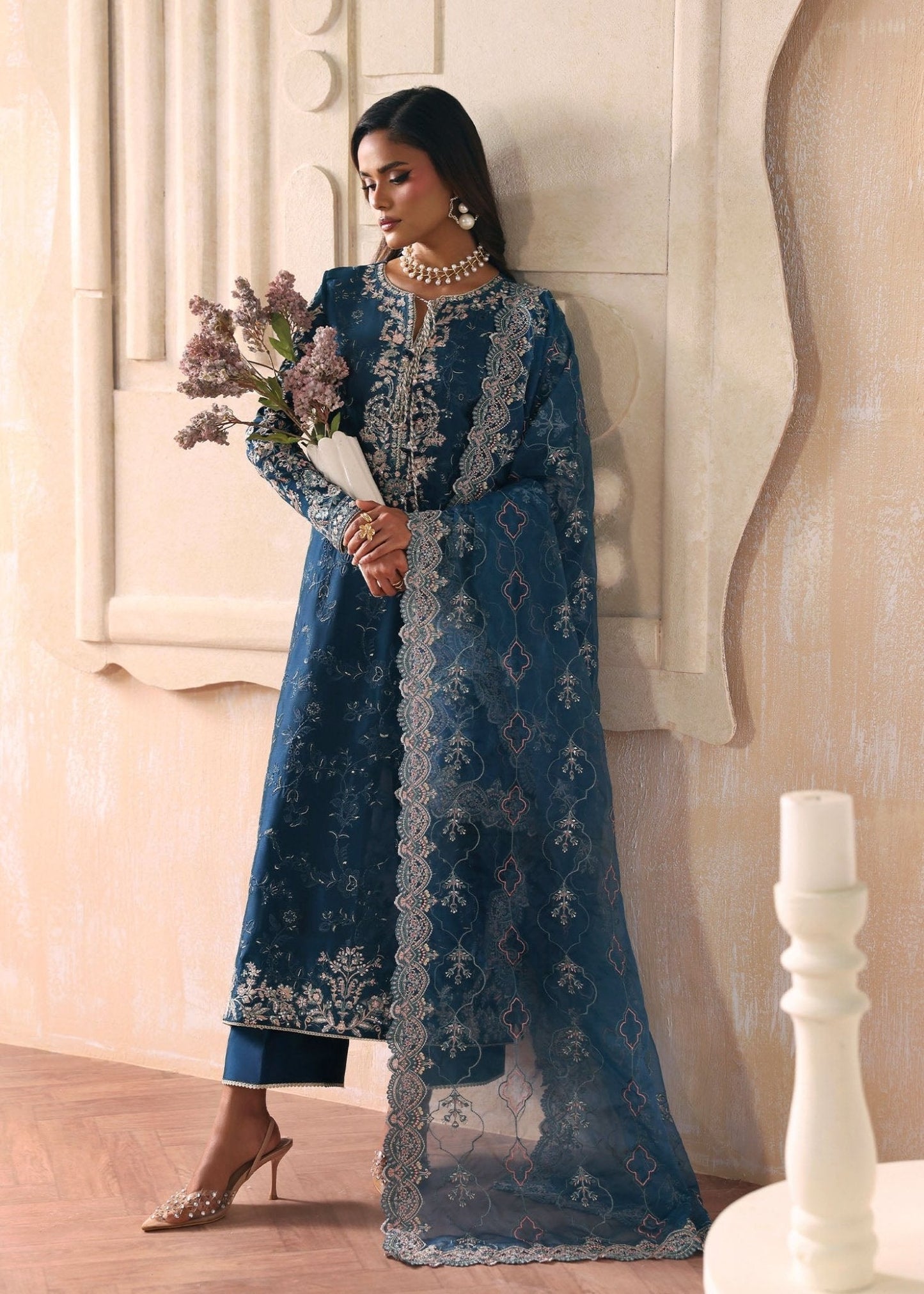 Kanwal Malik Fiya Rea Luxury Pret '26 Pakistani designer outfit look 1