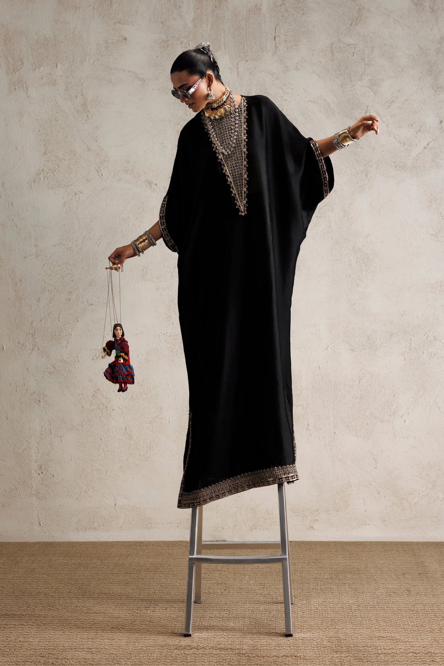 Akbar Aslam Koyal - stitched kaftan view 7
