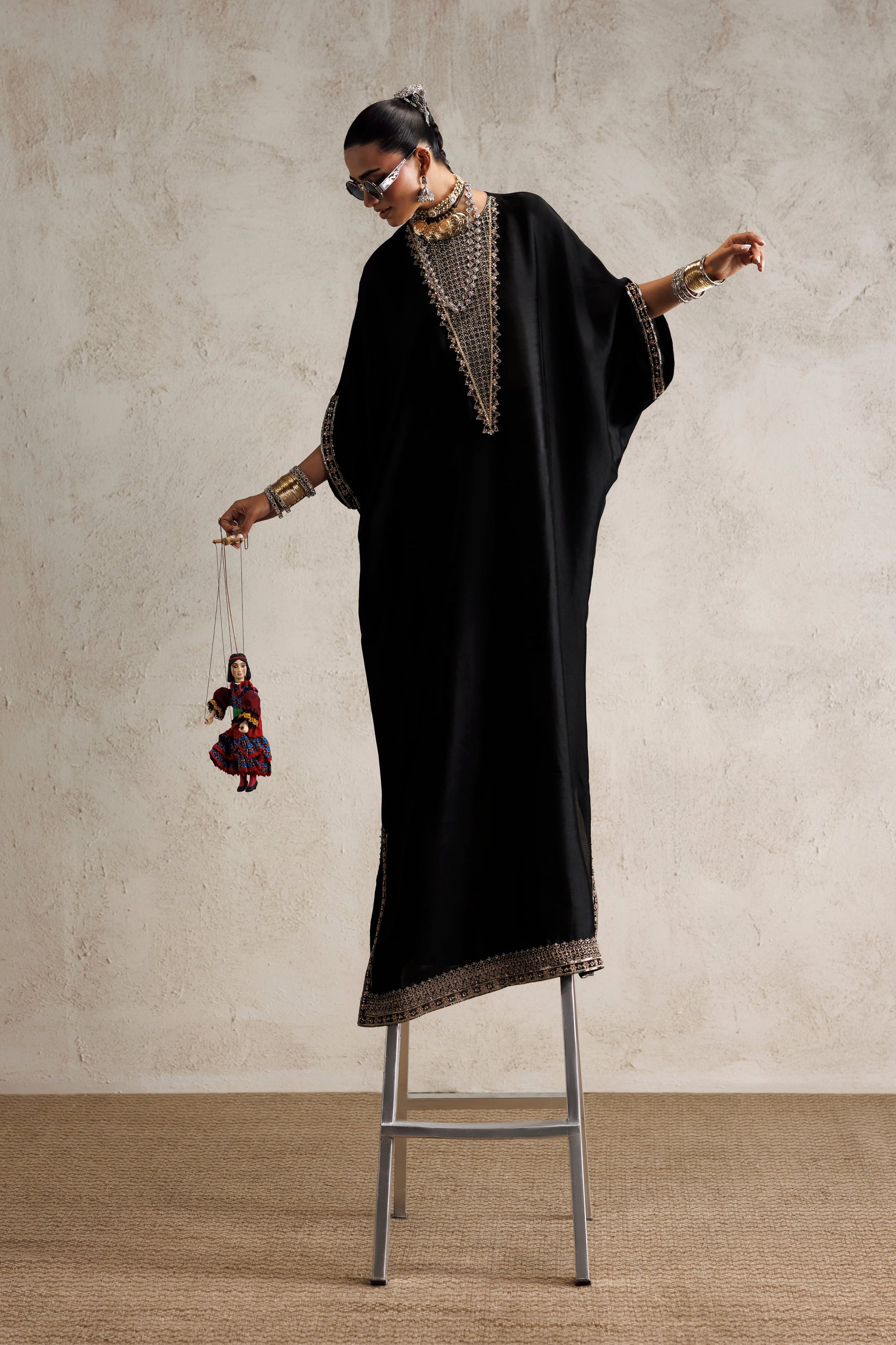 Akbar Aslam Koyal - stitched kaftan view 7