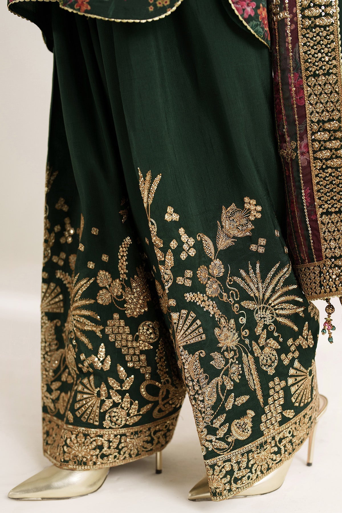 Jazmin EMBROIDERED CHIFFON UC-3104 - stitched formal outfit view 8