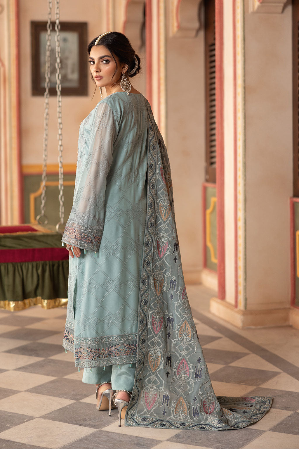 RAMSHA - T-302 — outfit view 3