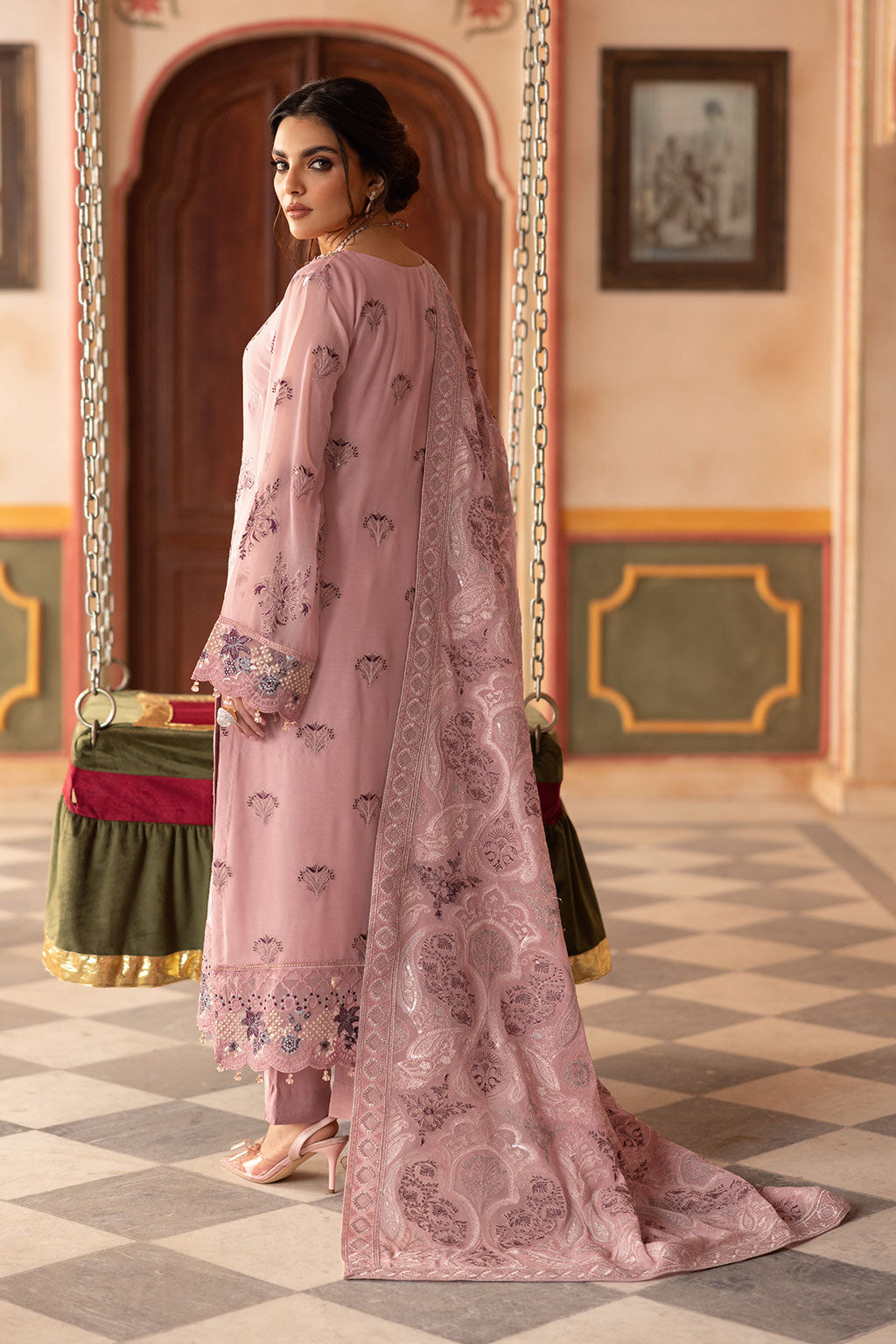 RAMSHA - T-303 — outfit view 3