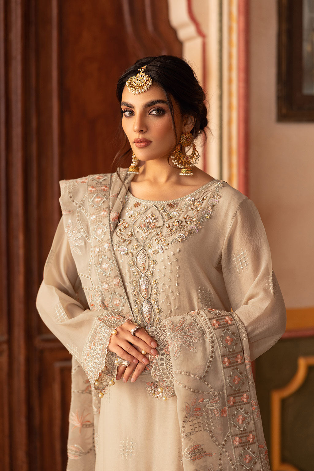 RAMSHA - T-305 — outfit view 4