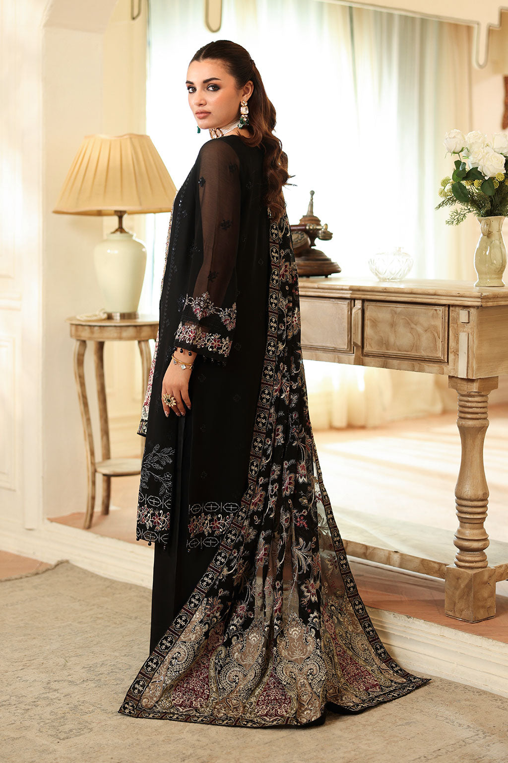RAMSHA - T-402 — outfit view 2