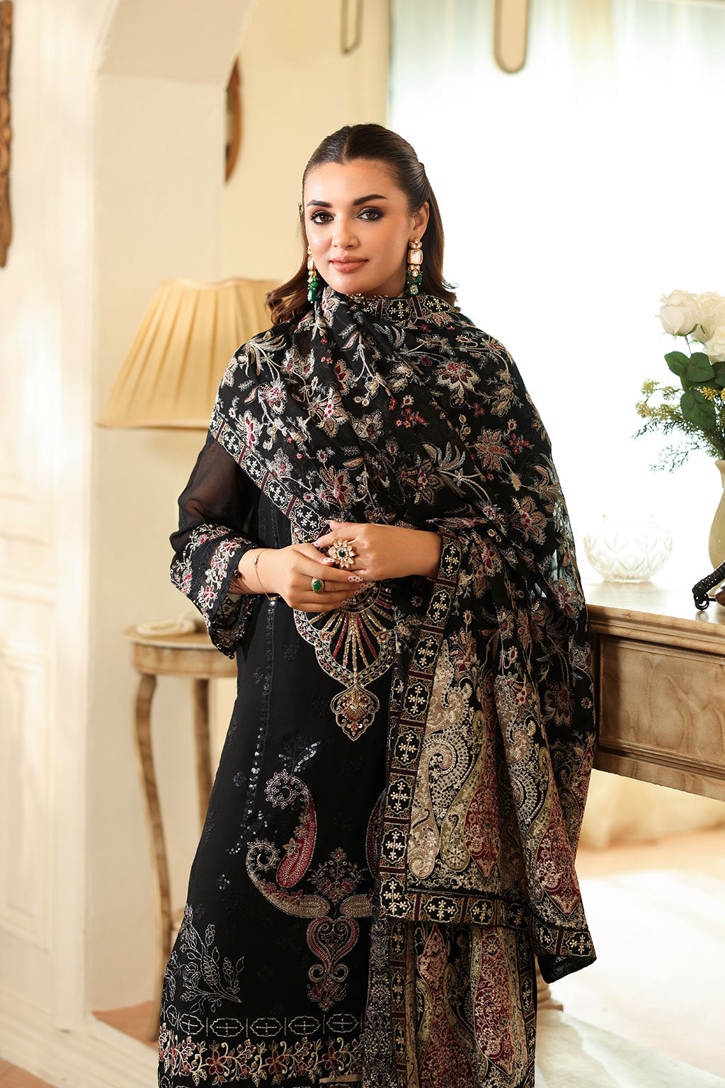 RAMSHA - T-402 — outfit view 4