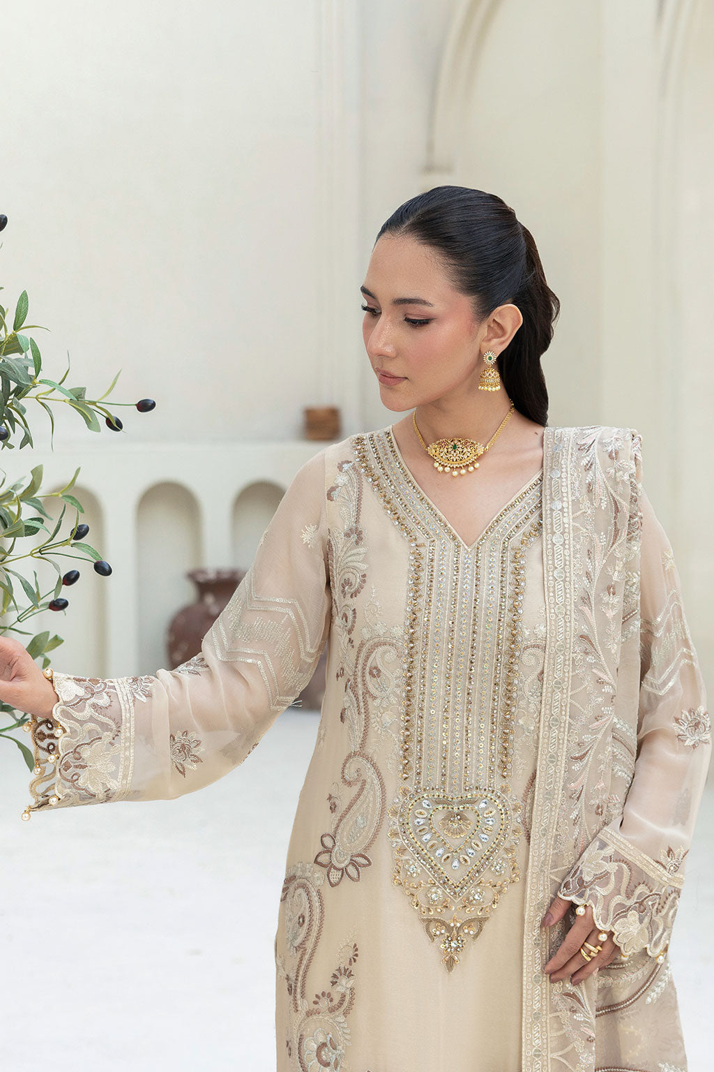 RAMSHA - T-502 — outfit view 5