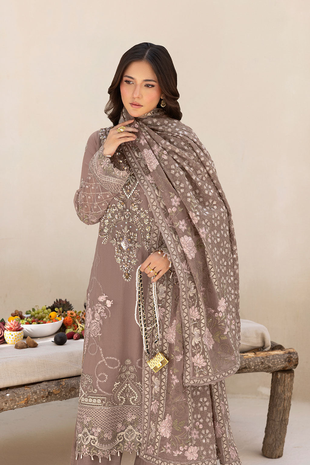 RAMSHA - T-504 — outfit view 3