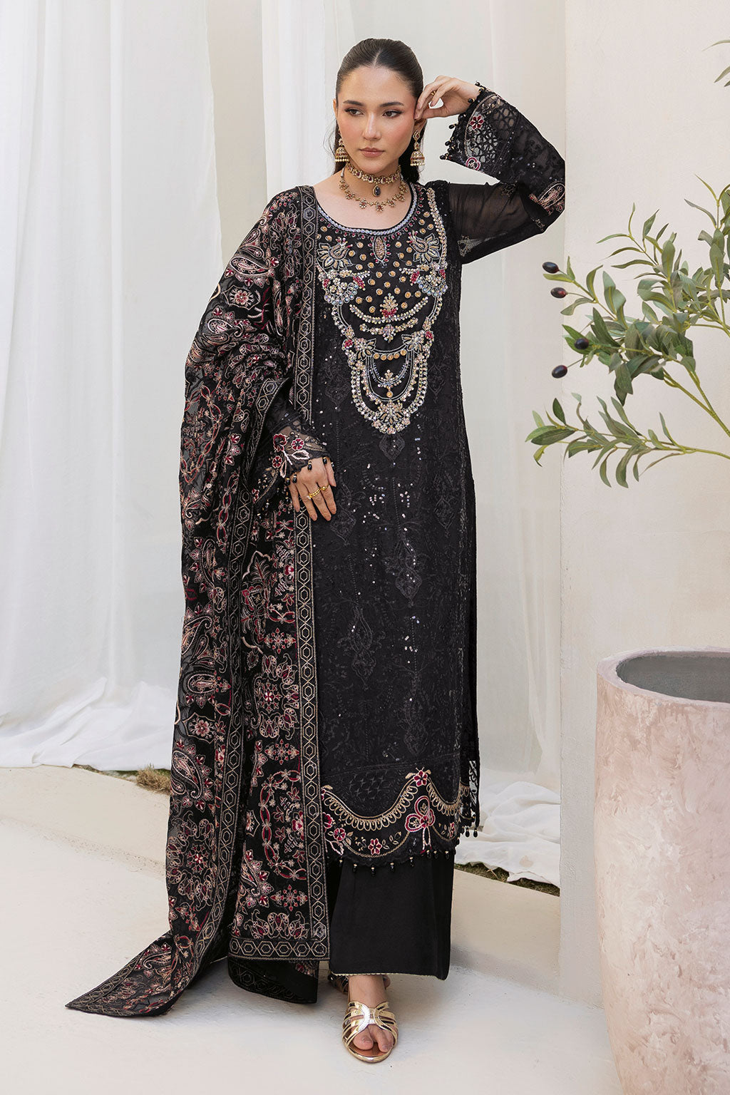 RAMSHA - T-506 — outfit view 4