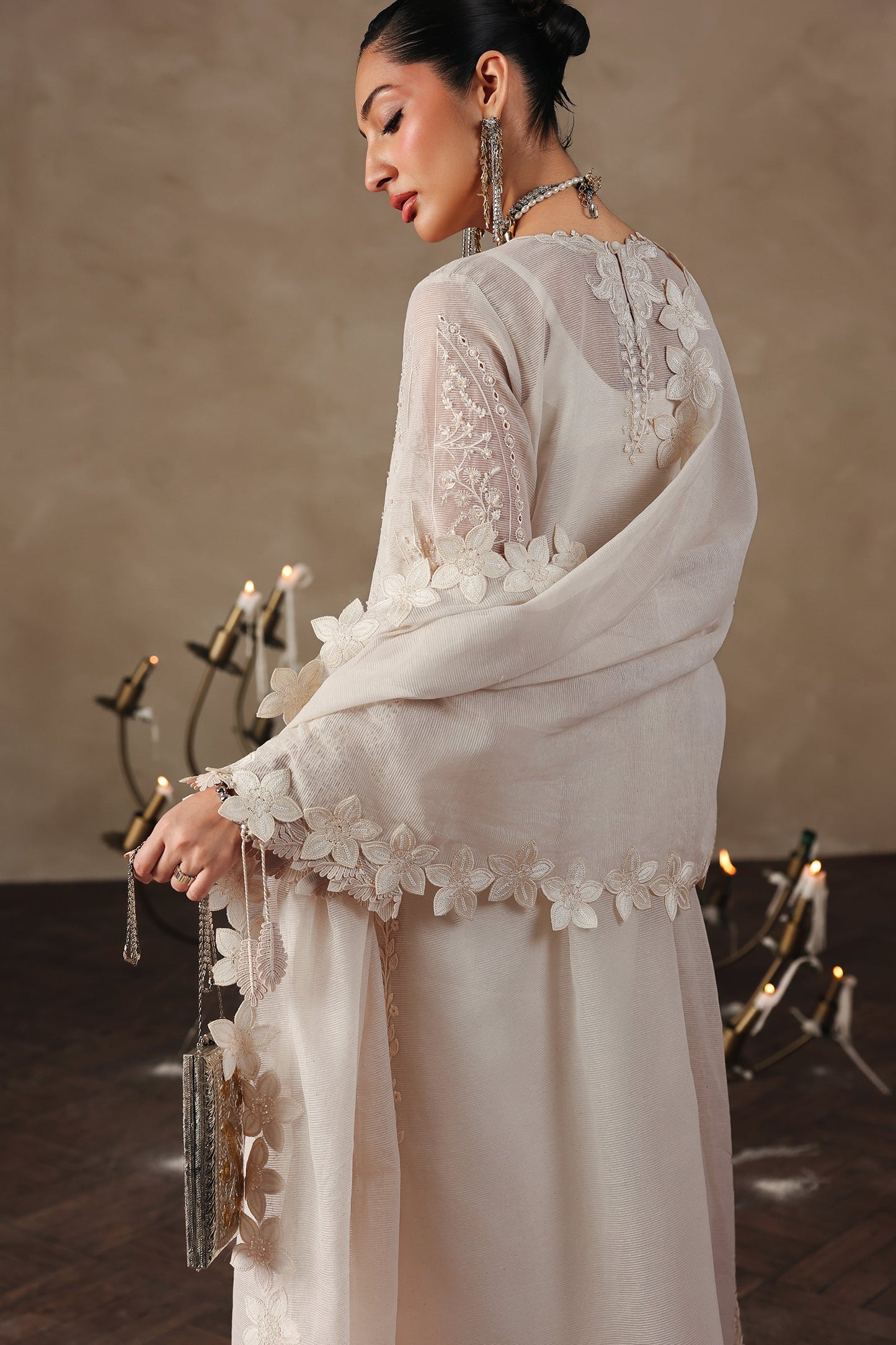Qalamkar QLP-03 - Mala Luxury Pret '26 Pakistani designer outfit look 5