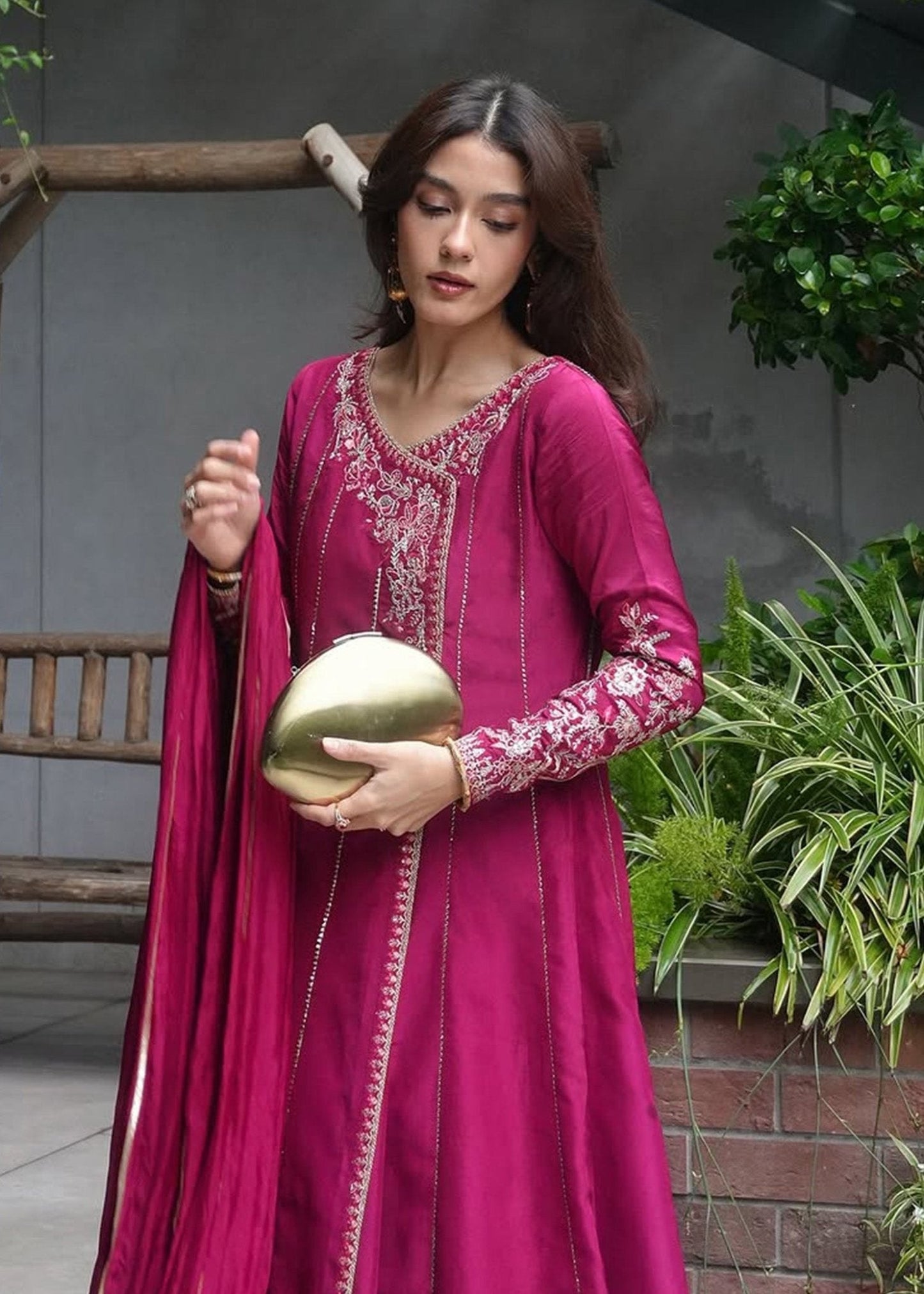 Kanwal Malik Laiya Rea Luxury Pret '26 stitched Pakistani designer outfit look 9