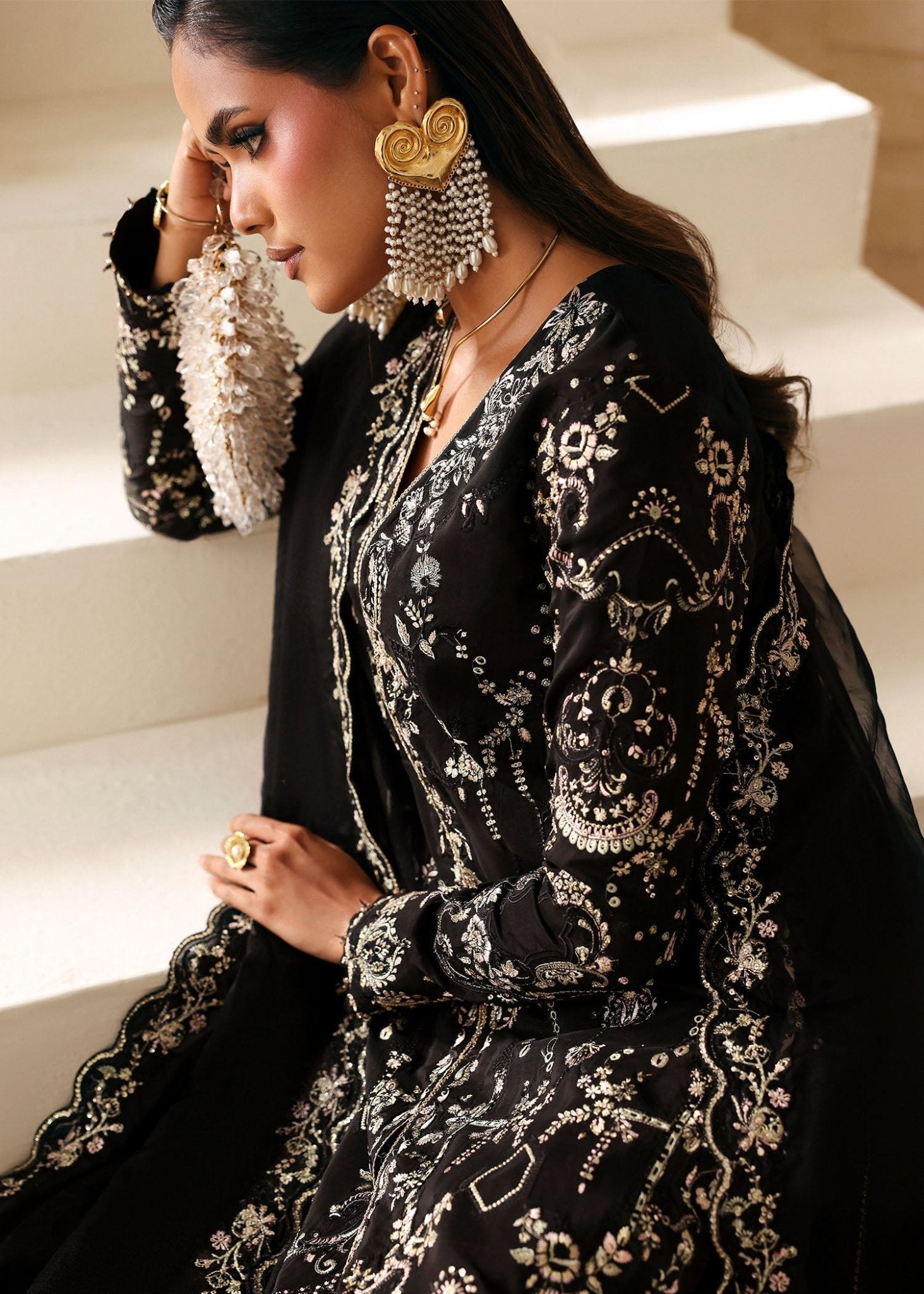Kanwal Malik Mahsa Rea Luxury Pret '26 Pakistani designer outfit look 10