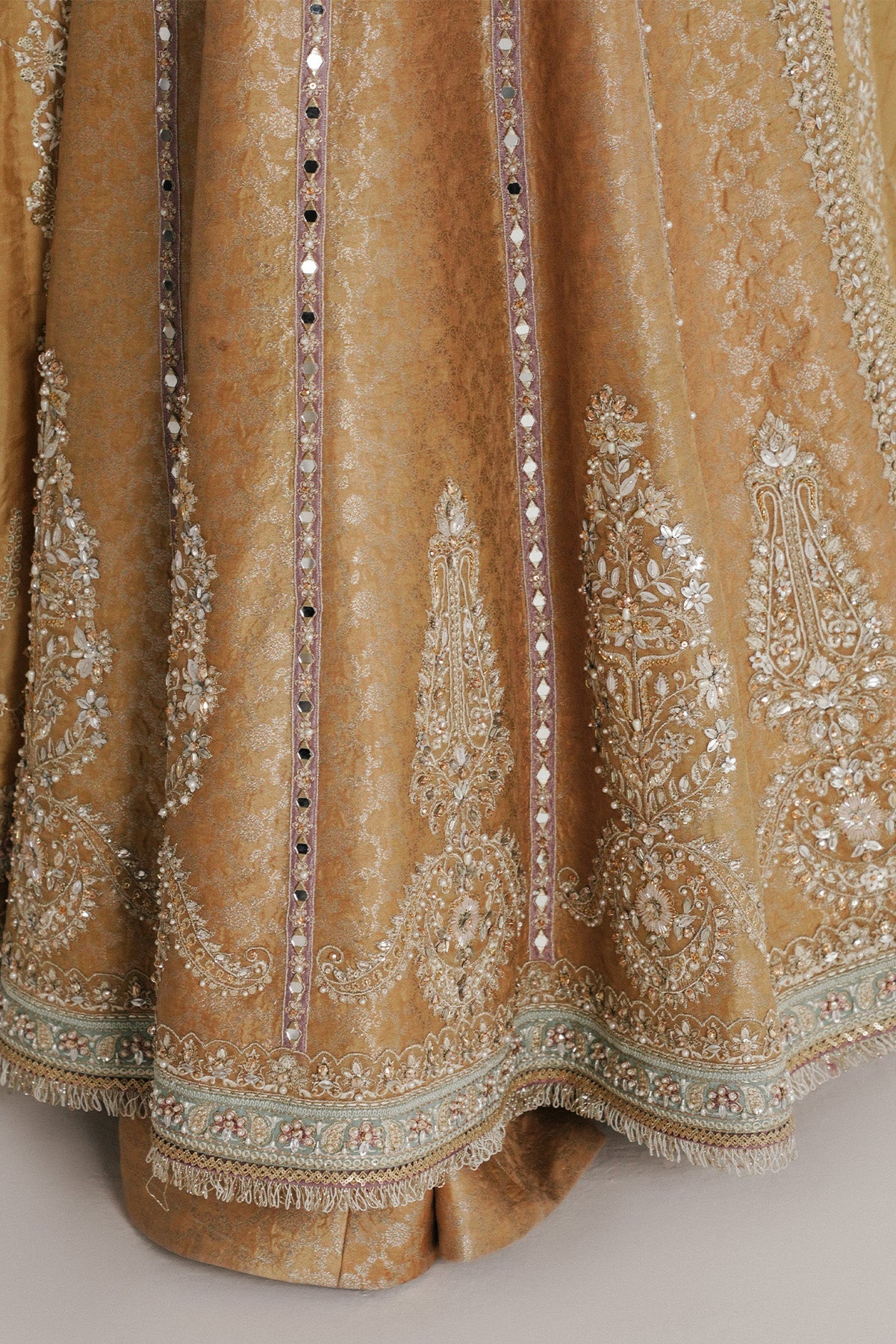 Saad Bin Shahzad Ayam detail 6