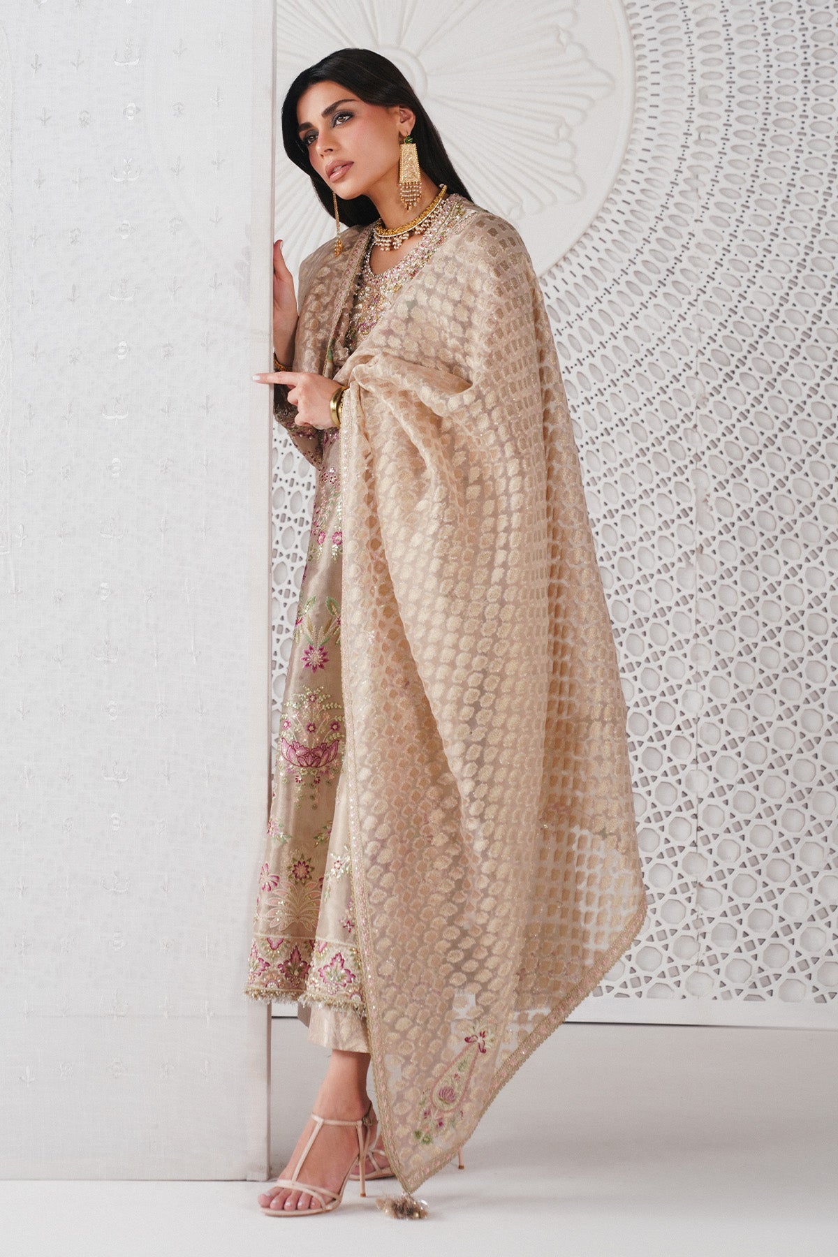 Saad Bin Shahzad Zari detail 2