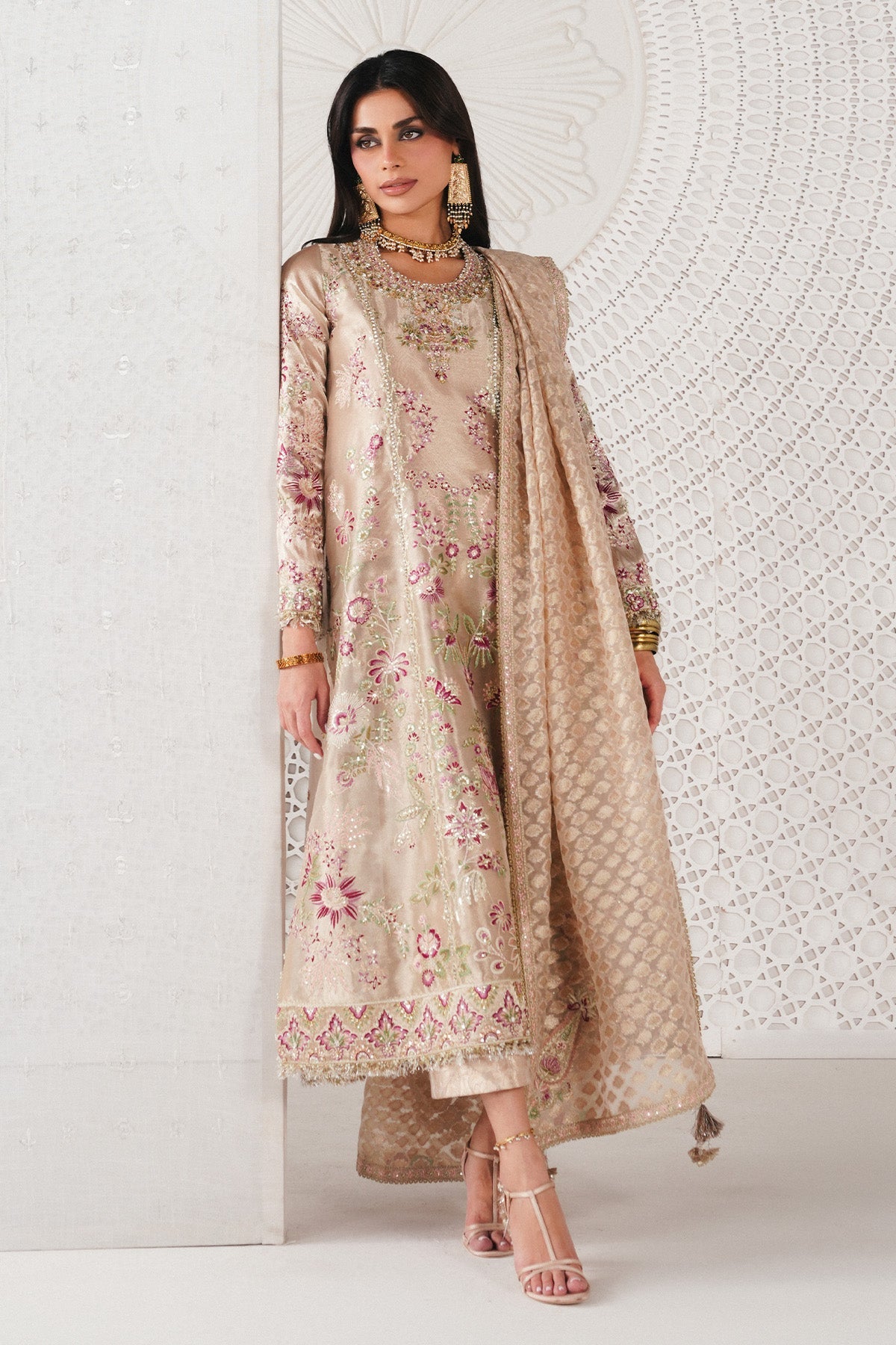 Saad Bin Shahzad Zari detail 8